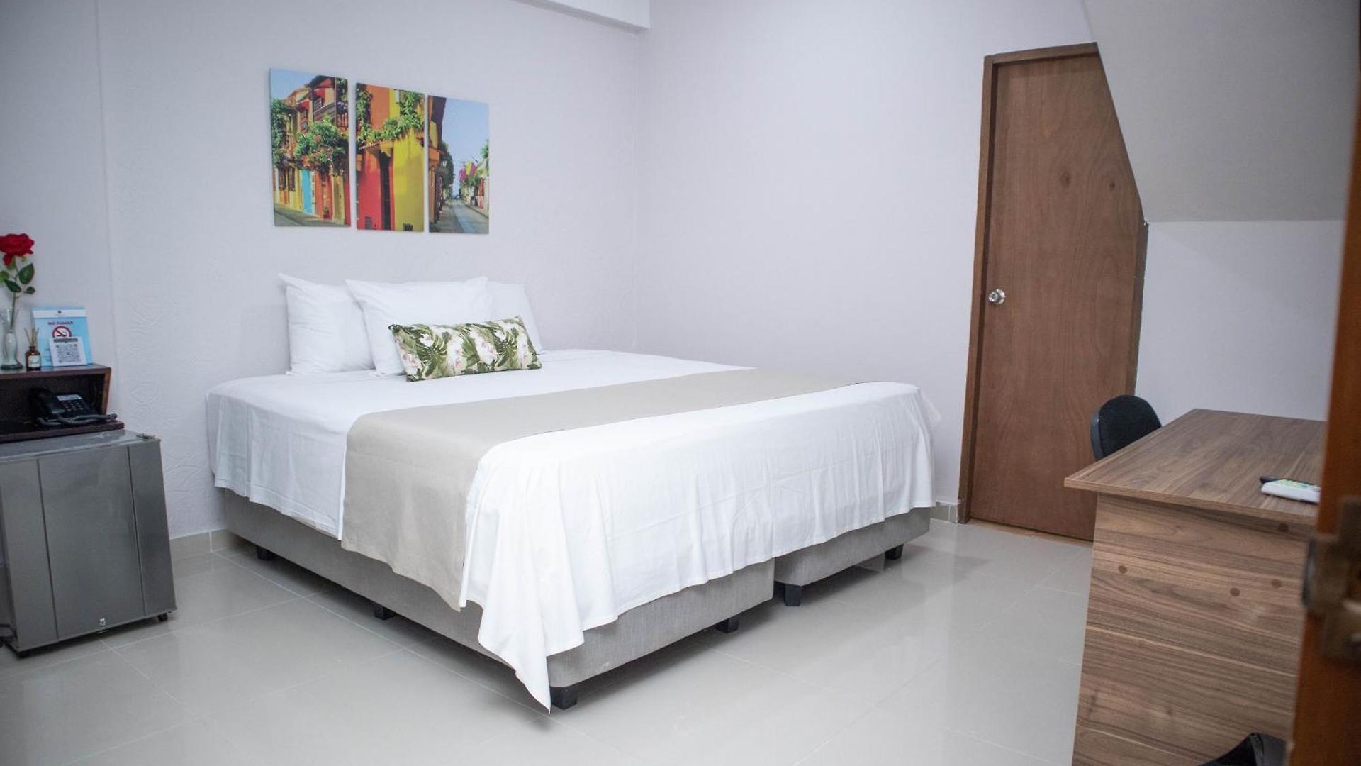Hotel El Marqués De Manga *