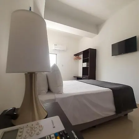El Marqués De Manga Hotel *