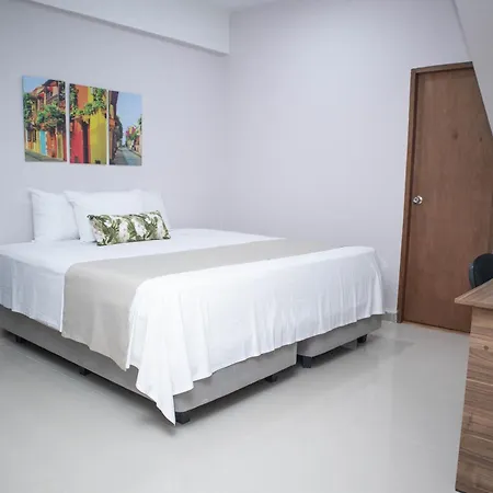 Hotel El Marqués De Manga *