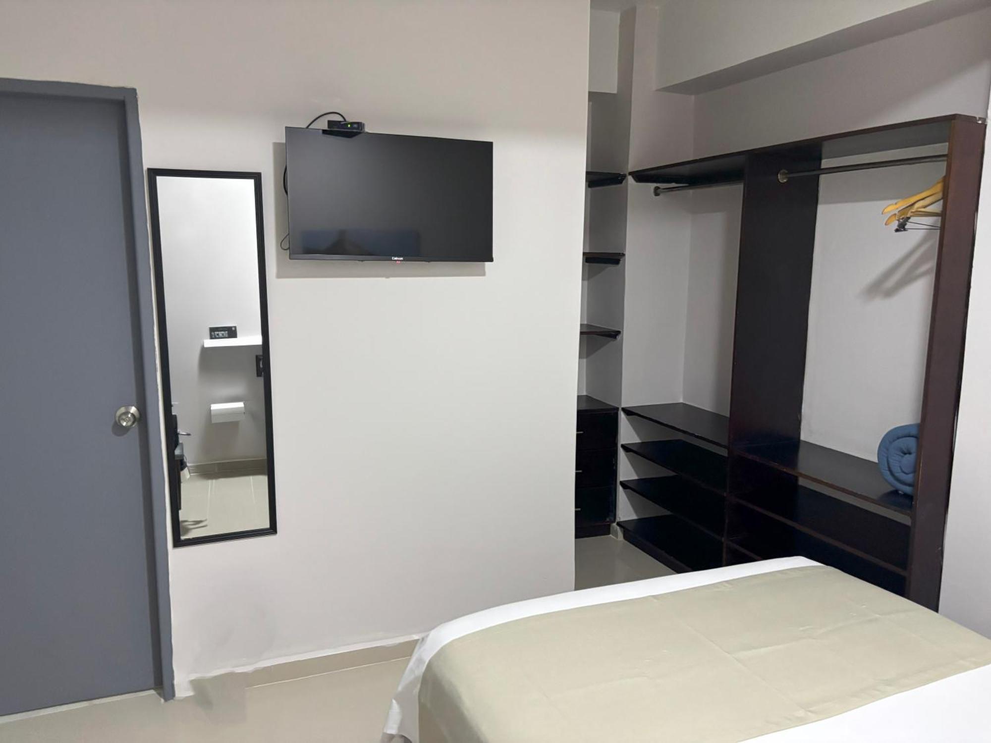 Hotel El Marqués De Manga *