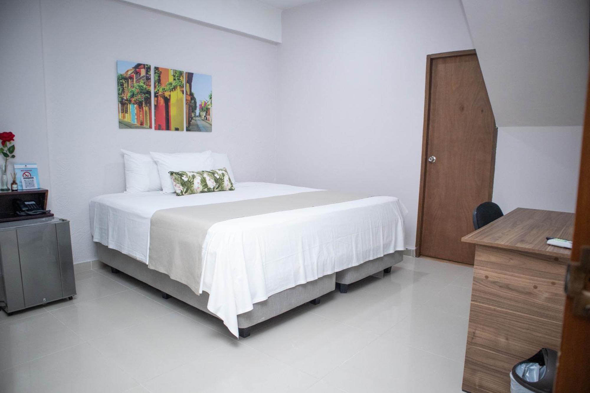 Hotel El Marqués De Manga *